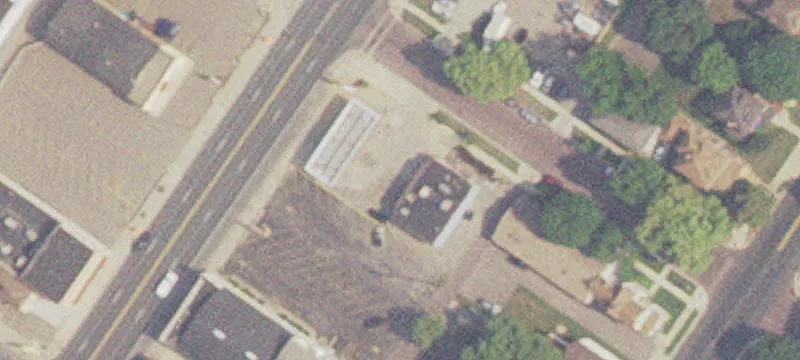 729 Riverfront Dr