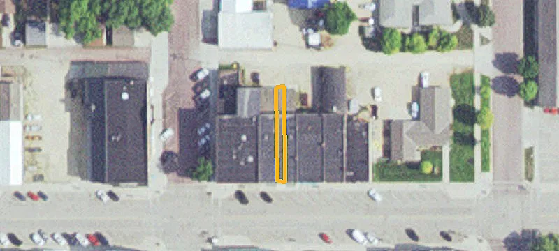 306 Main NE St