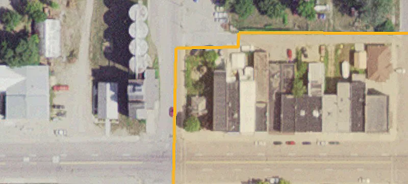 100 Maine St