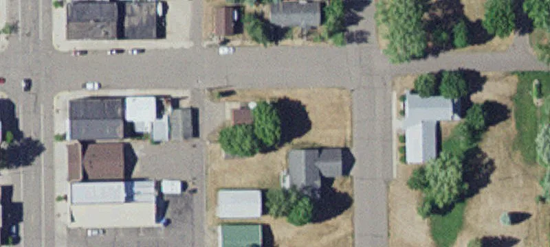 37 3rd St