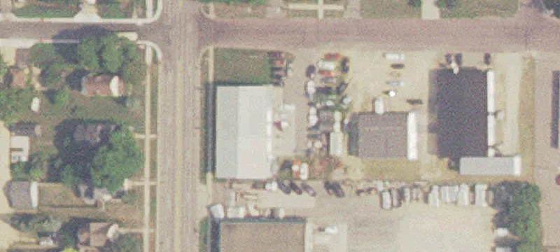 1325 3rd Ave
