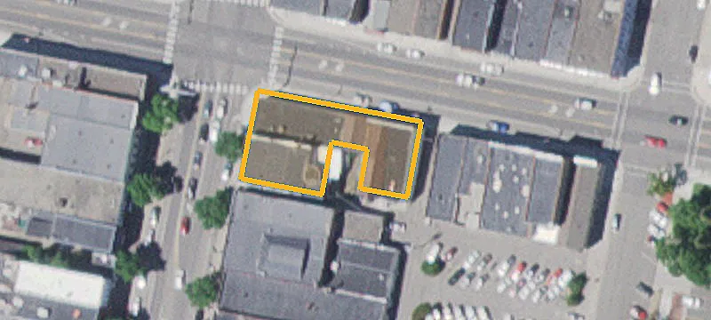 106 Broadway