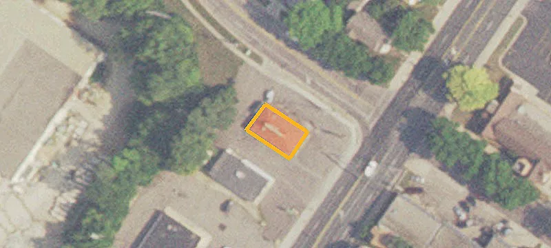 930 Riverfront Dr