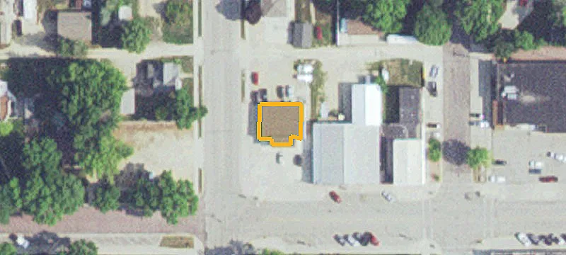 102 Main E St