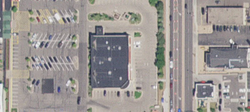 1471 Robert S St