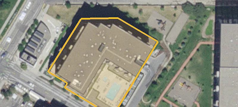 1120 2nd Stp3042