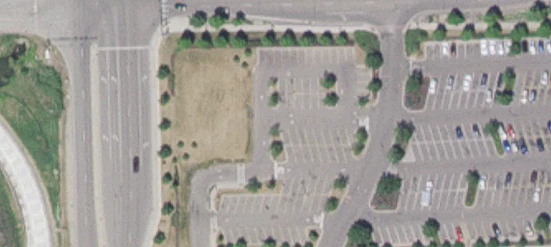 2030 Twin Lks Pkwy