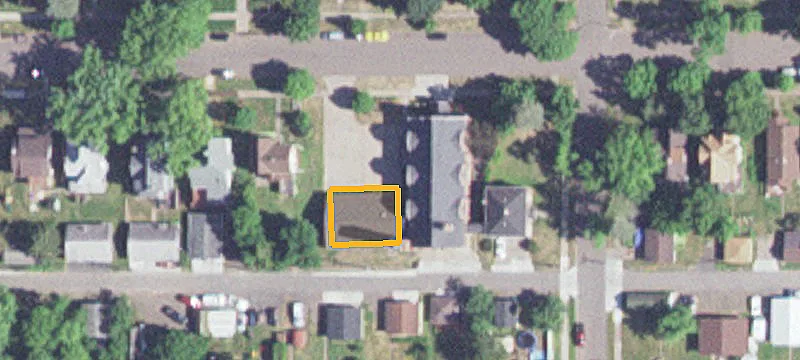 227 3rd Ave