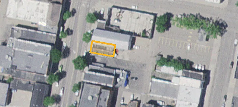 114 1st NE St