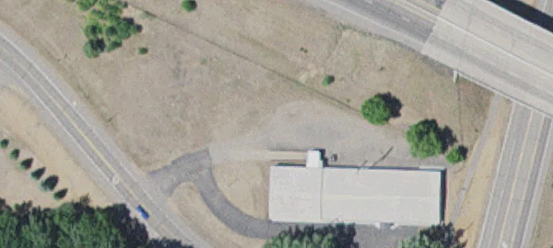 2121 Riverview Dr