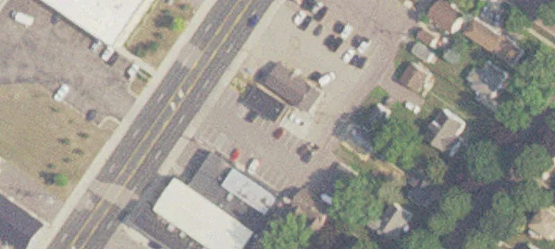 1617 Riverfront Dr