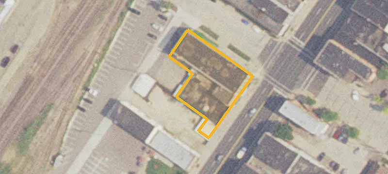 524 Riverfront Dr