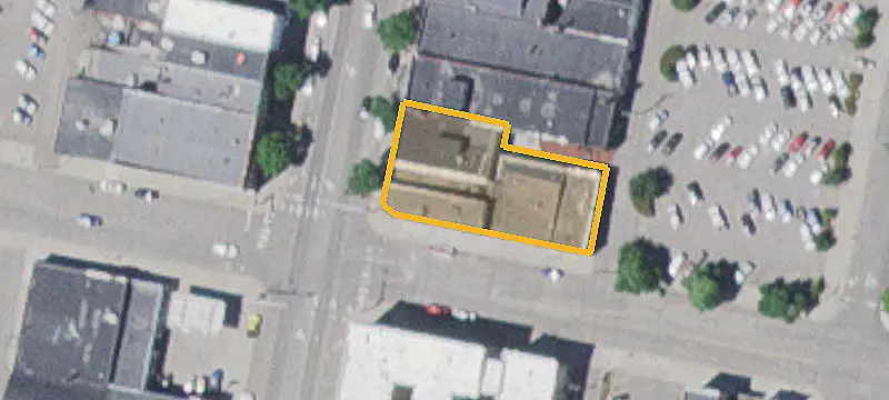 105 1st SE Ave