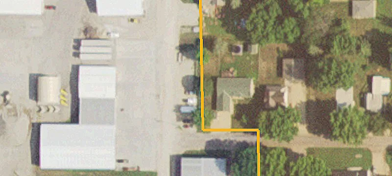 221 Graham St