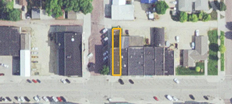 302 Main NE St