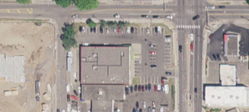 1133 Robert S St