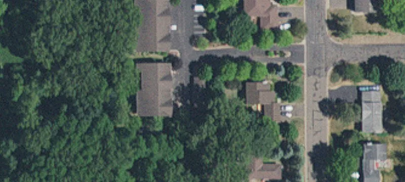 2831 Southlawn Dr