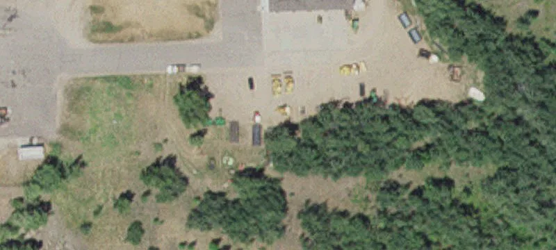17502 Iris Rd