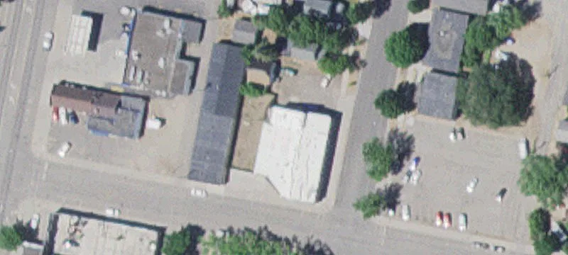 123 1st NE Ave