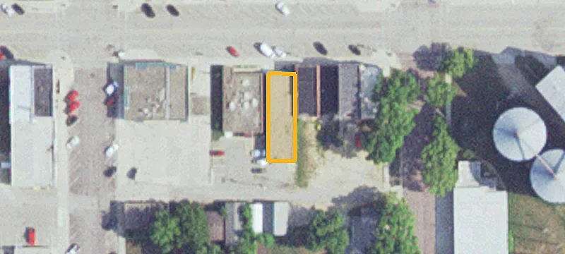 307 Main NE St