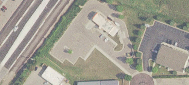 2112 Broad Ct