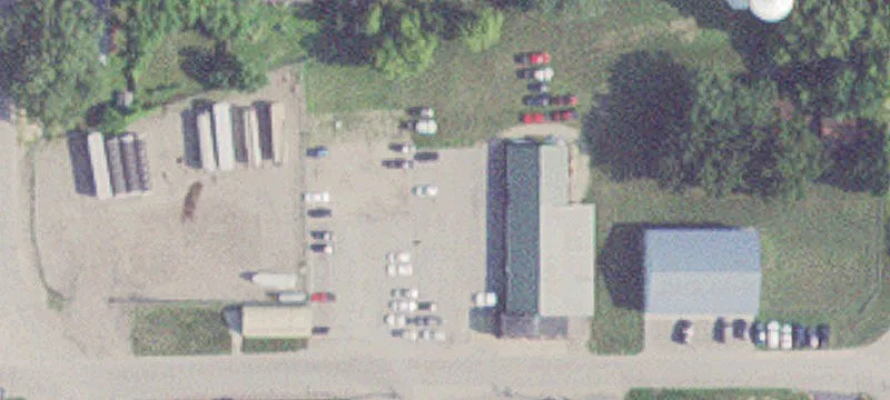 320 Mathews St
