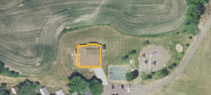 7900 Maple Hl Rd