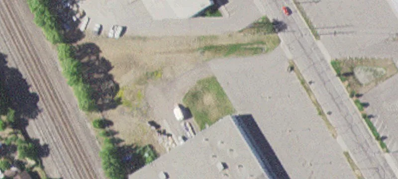 521 Lincoln NE Ave