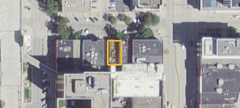 10 3rd SW St