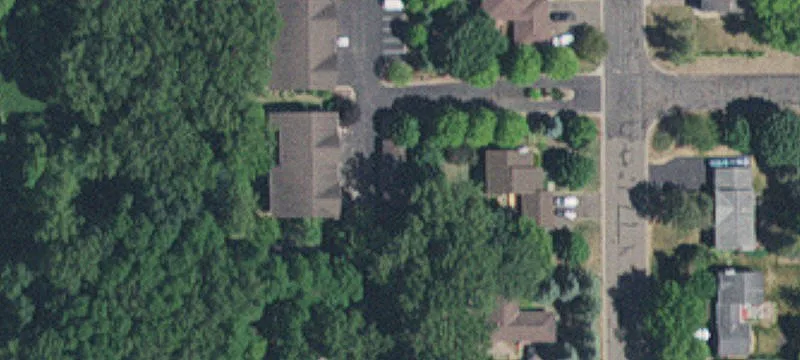 2831 Southlawn Dr