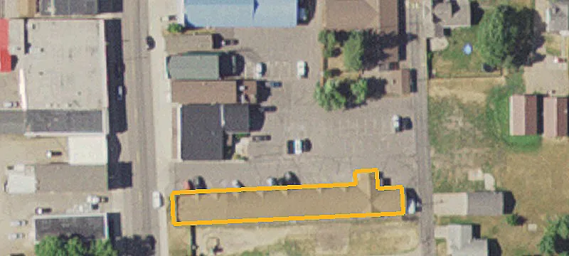 228 Main N St