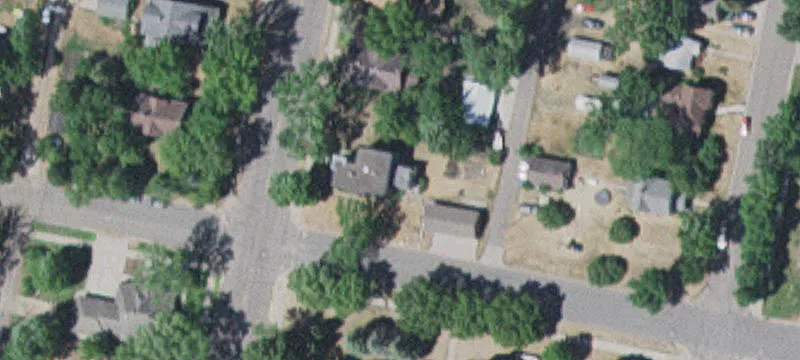 213 4th SE St