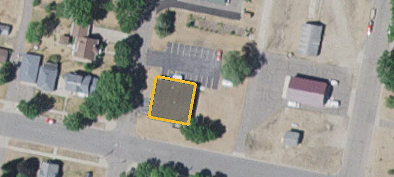 111 5th SE St