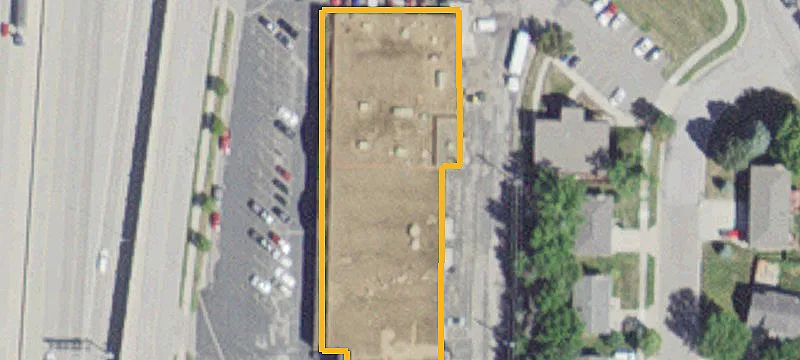 1600 Hwy 52nd N