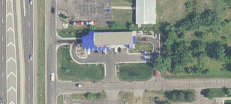 7560 Universal Dr