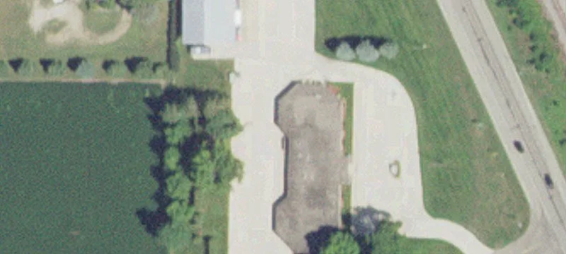 824 Ctr N Ave