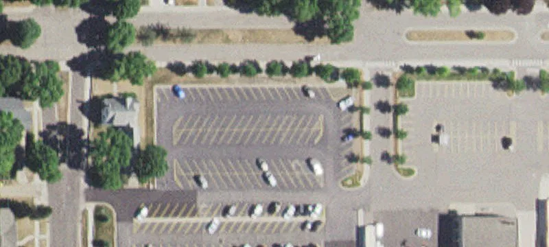 506 Charles Ave