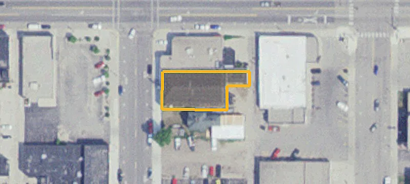 220 Horace N Ave