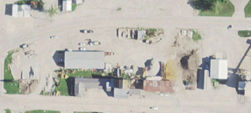 300 Main St