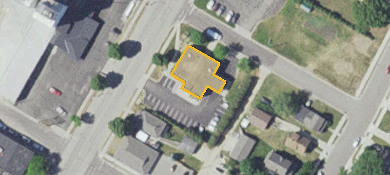 309 Main St