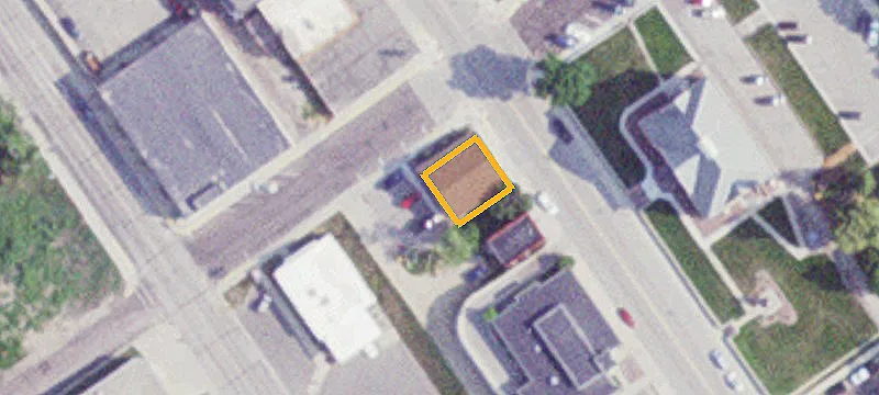 11 2nd SE St