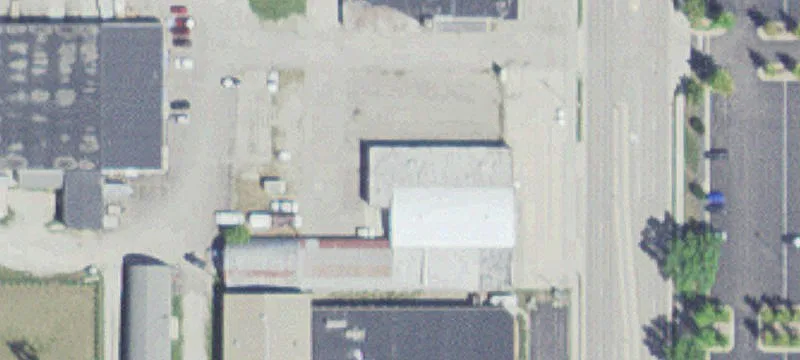 2020 Cedar Ave