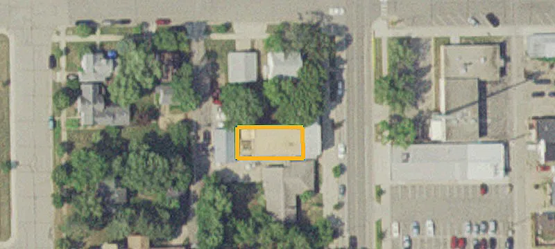 205 Pleasant S Ave