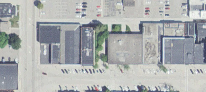 Broadway W