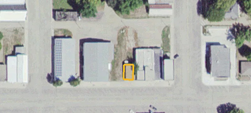 640 Main St