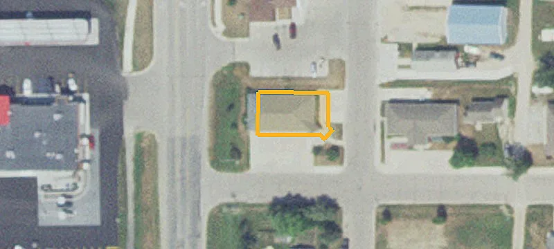 201 4th NW Ave