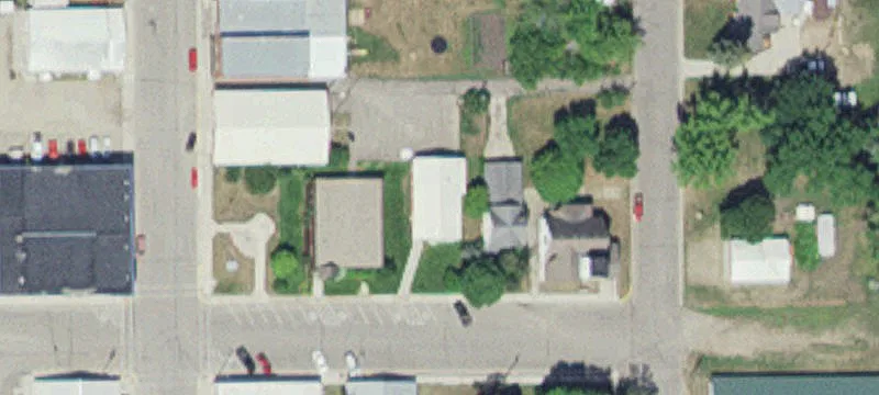 303 Mdw NW Ave