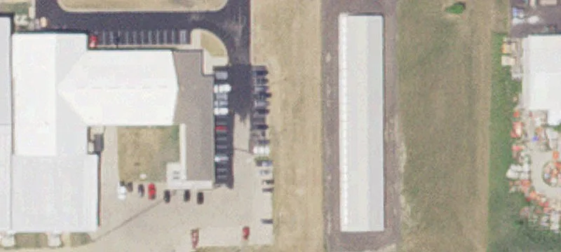 425 Industrial St
