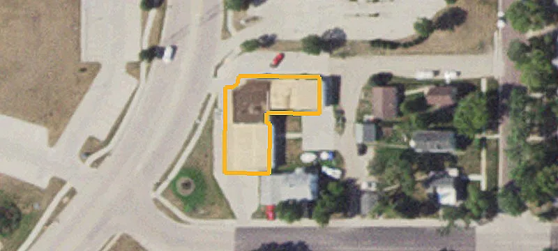 910 Central NE Ave