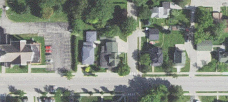225 Main St